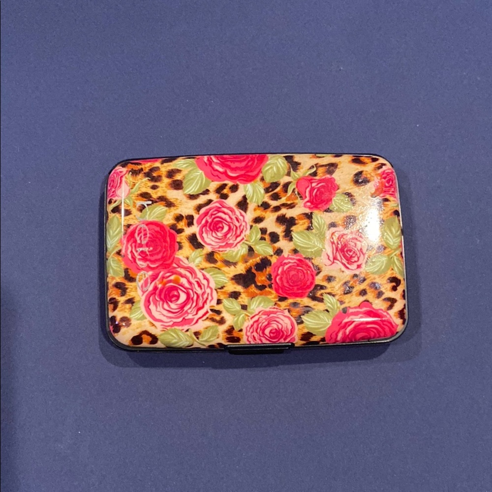 bebe Red and Green Floral Phone Case with Protective Design